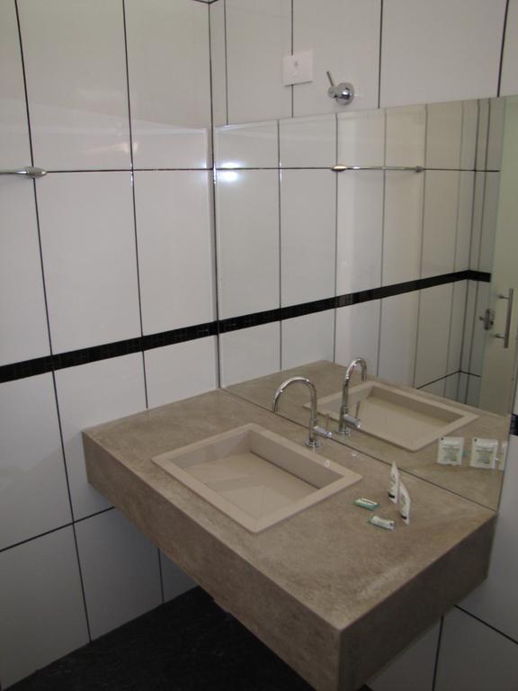Hotel Fazenda Arara Azul Carolina  Habitación foto